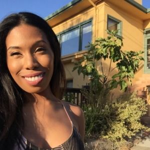 Meet your Posher, Justine